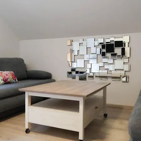 Hisa Lunna - In A Forest Paradise * Vitanje