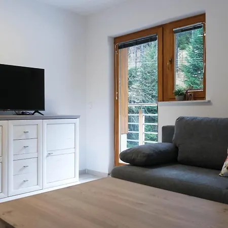 Hisa Lunna - In A Forest Paradise