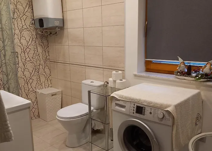 דירה Hisa Lunna - In A Forest Paradise *